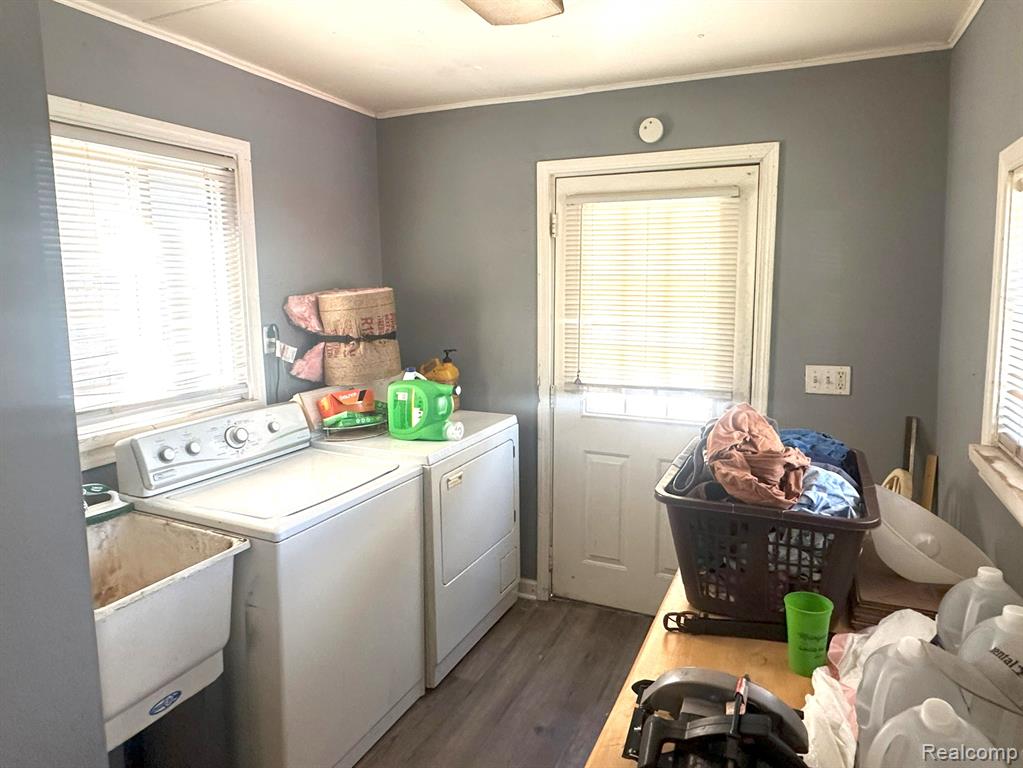 127 E Shevlin Avenue