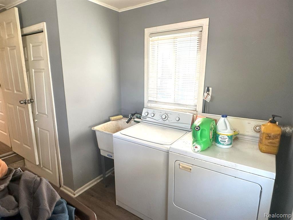 127 E Shevlin Avenue