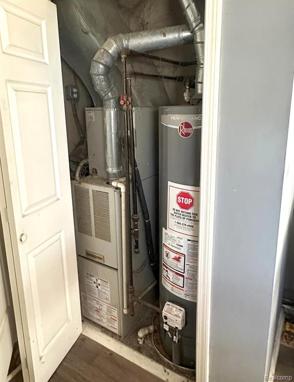 127 E Shevlin Avenue