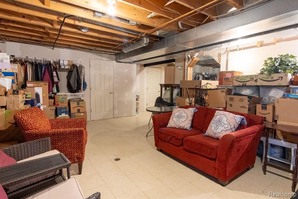 2179 Rochelle Park Drive