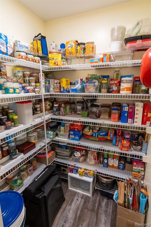 2179 Rochelle Park Drive