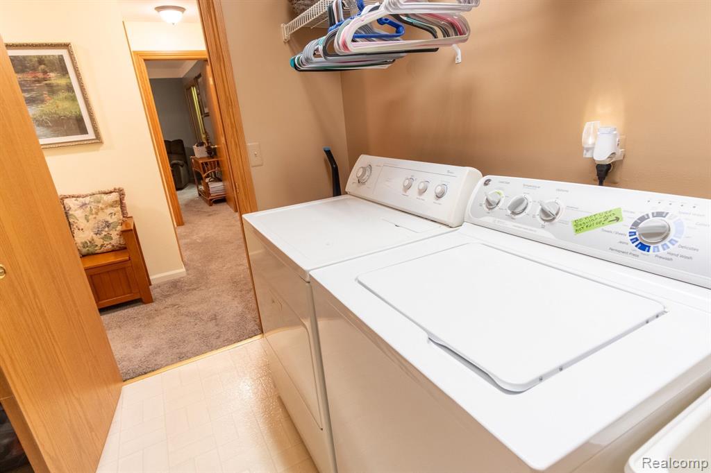 2179 Rochelle Park Drive