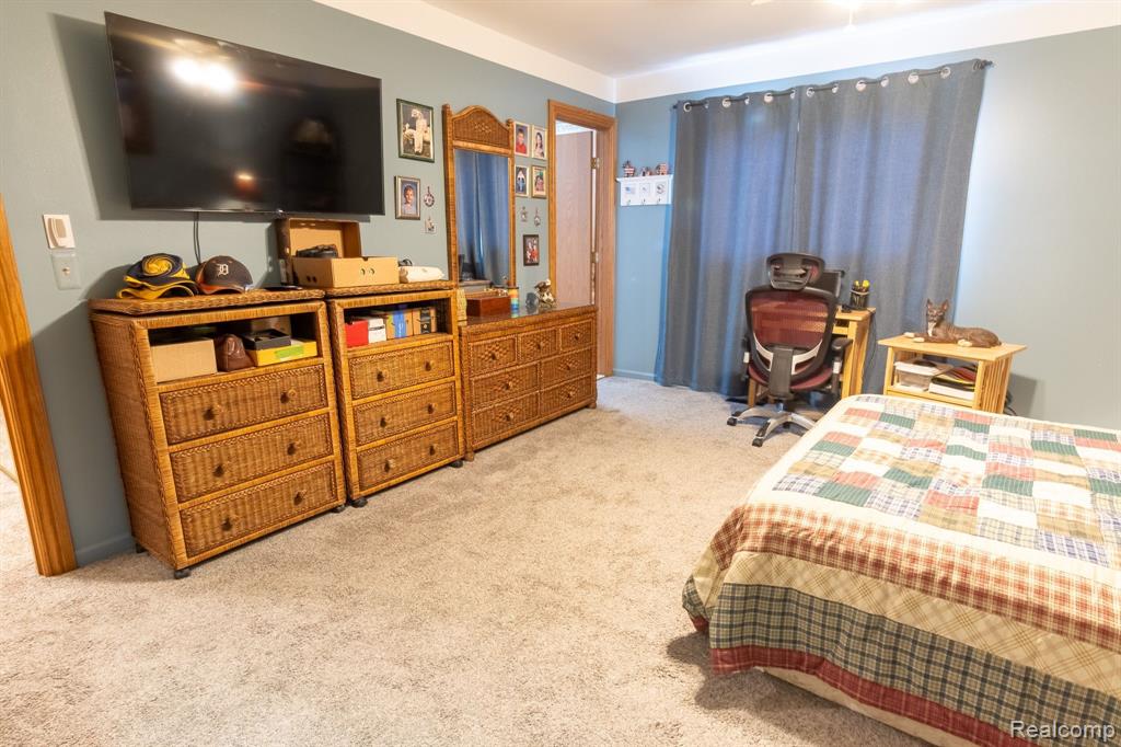 2179 Rochelle Park Drive