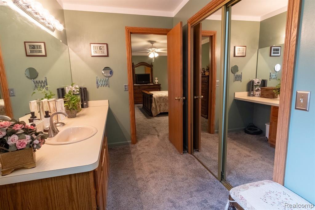 2179 Rochelle Park Drive