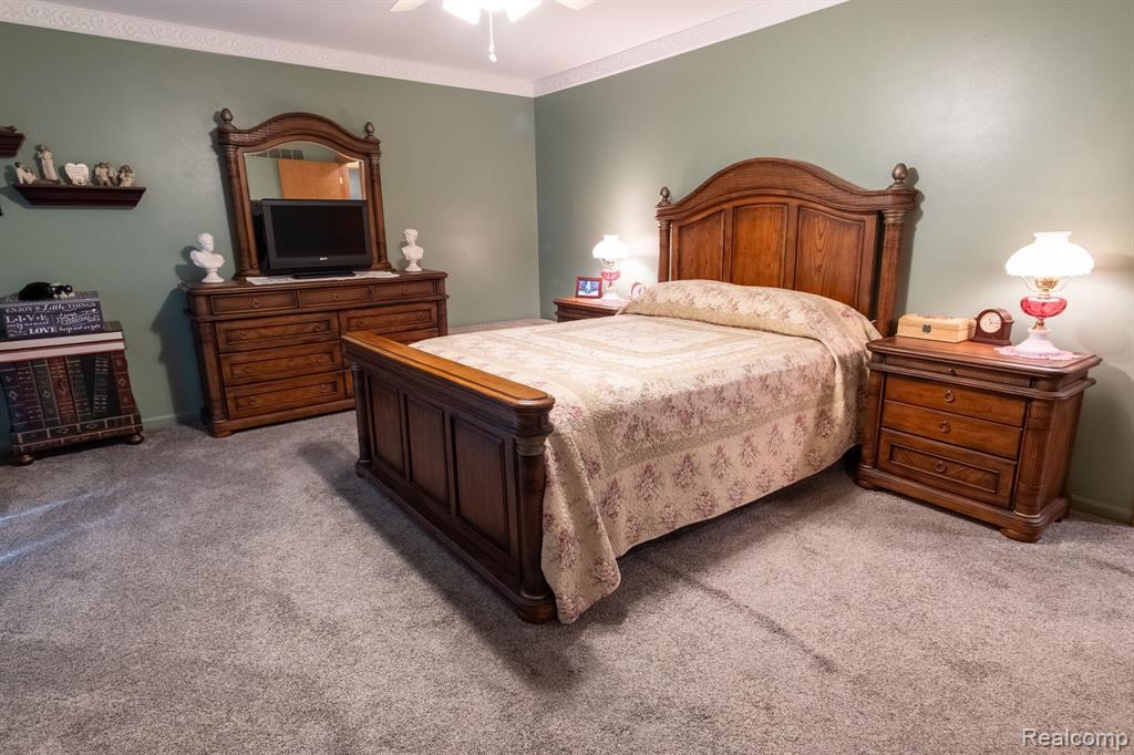 2179 Rochelle Park Drive