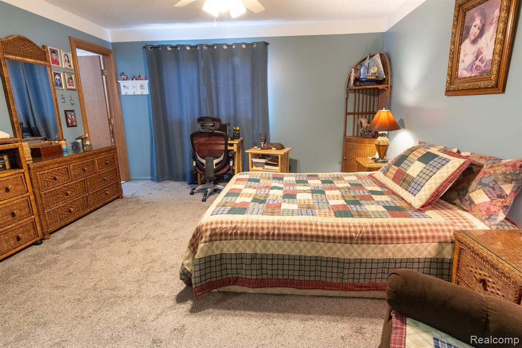 2179 Rochelle Park Drive