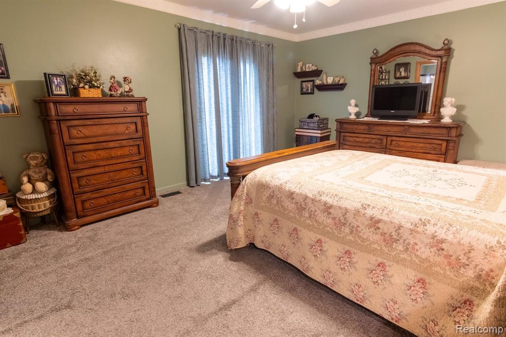 2179 Rochelle Park Drive