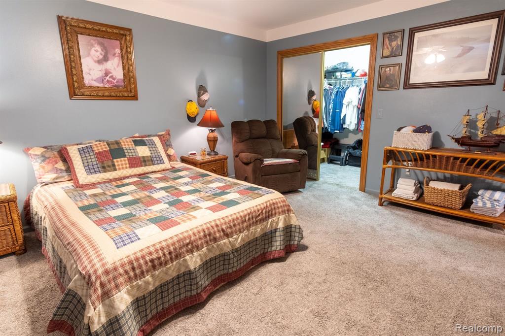 2179 Rochelle Park Drive