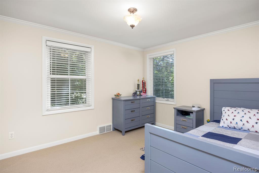 229 Clifton Road