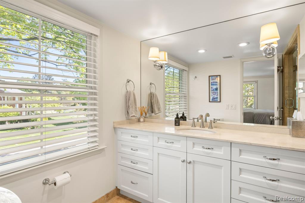 229 Clifton Road