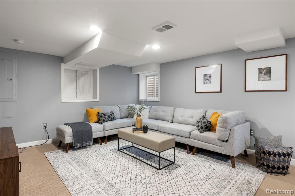 229 Clifton Road