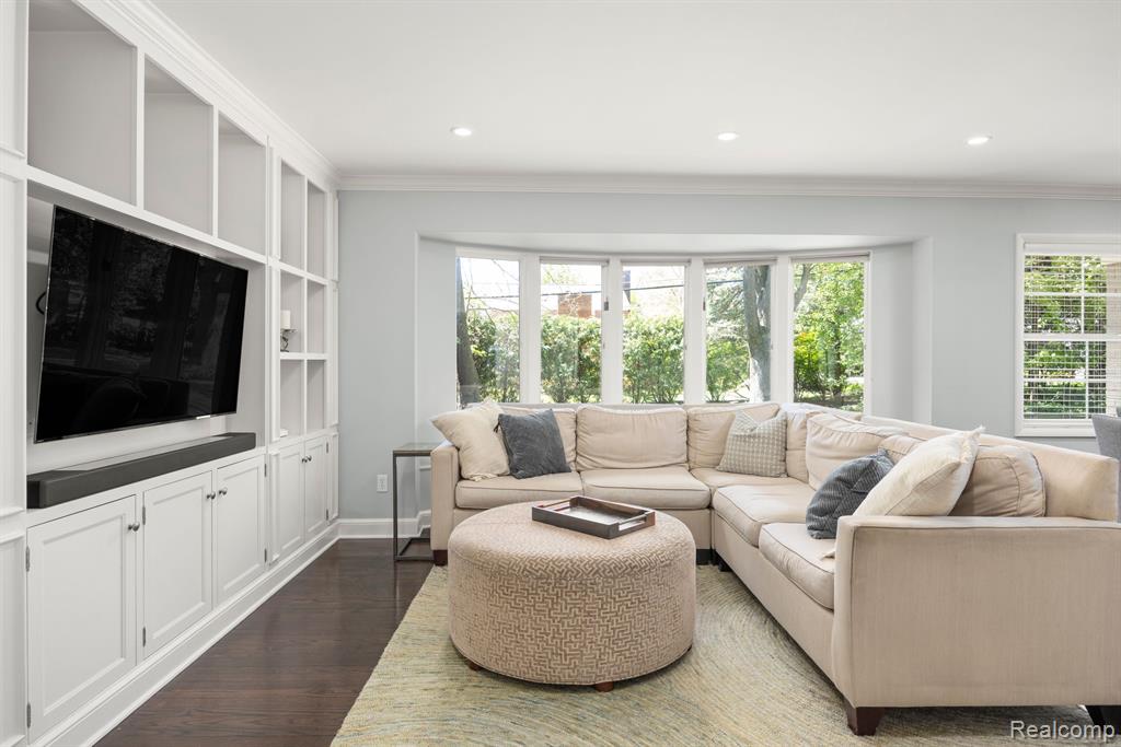 229 Clifton Road