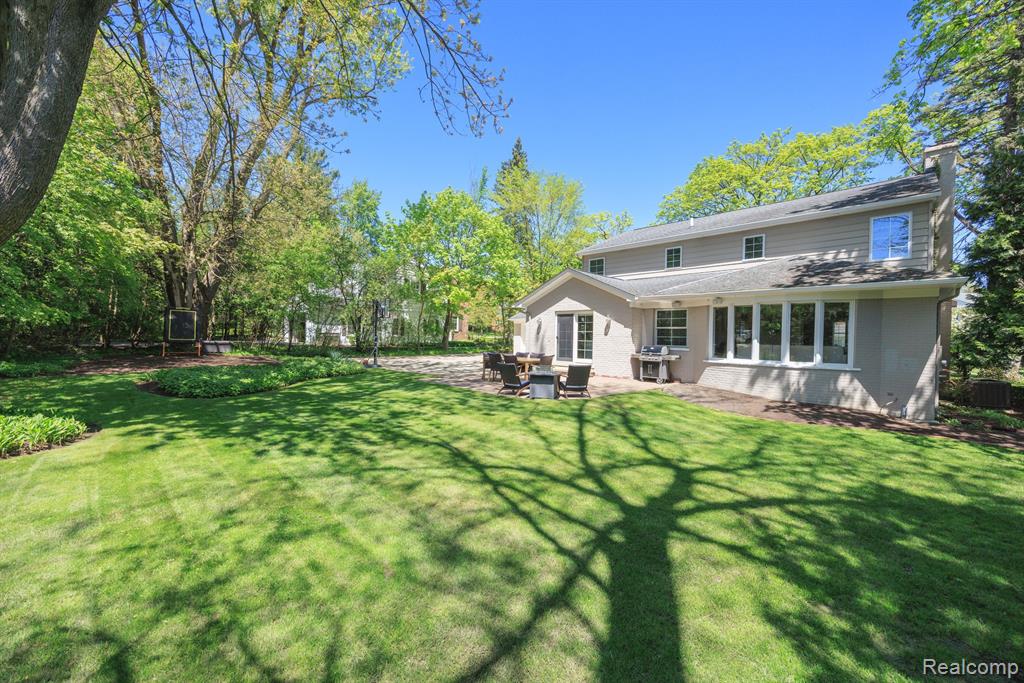229 Clifton Road