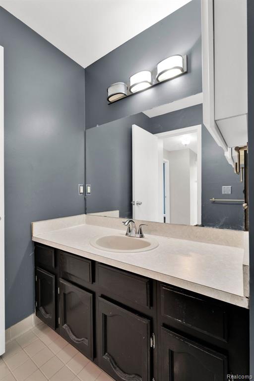 42541 Kingsley Drive