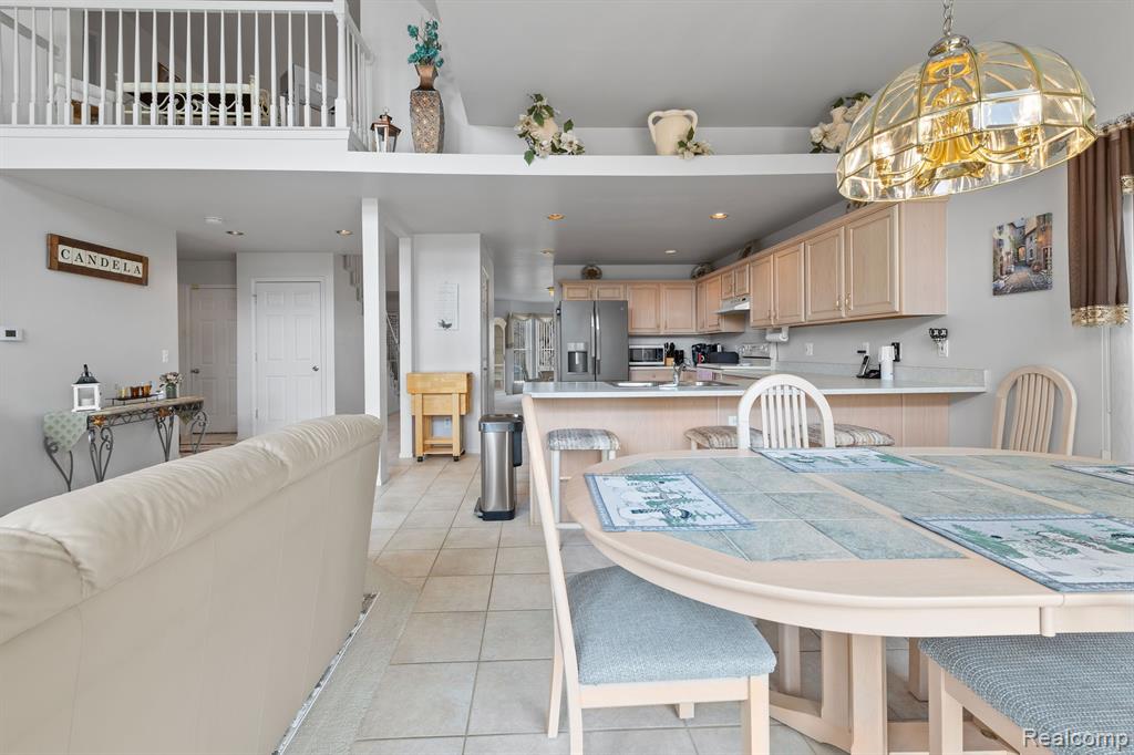 48548 Fairmont Drive