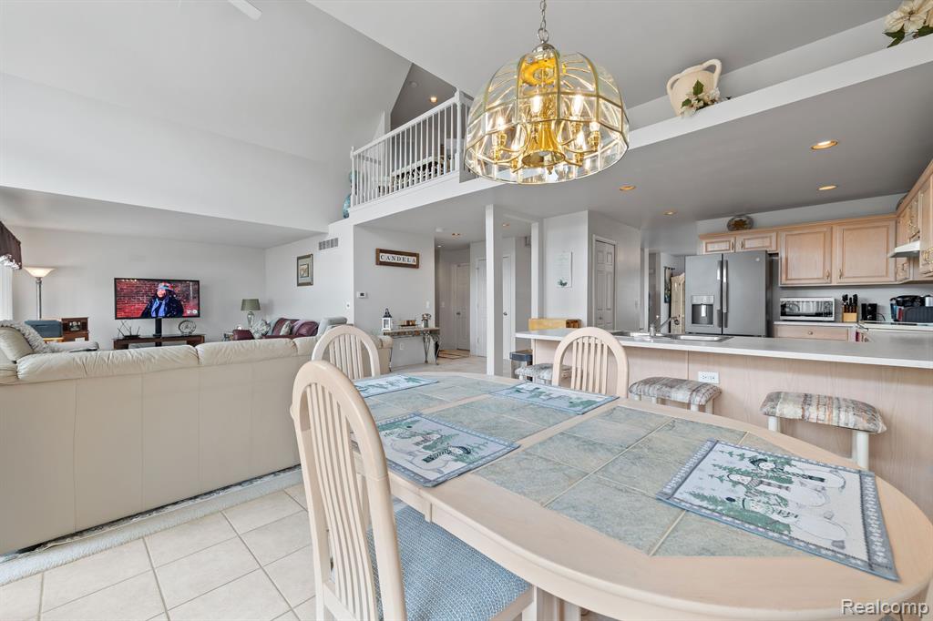 48548 Fairmont Drive