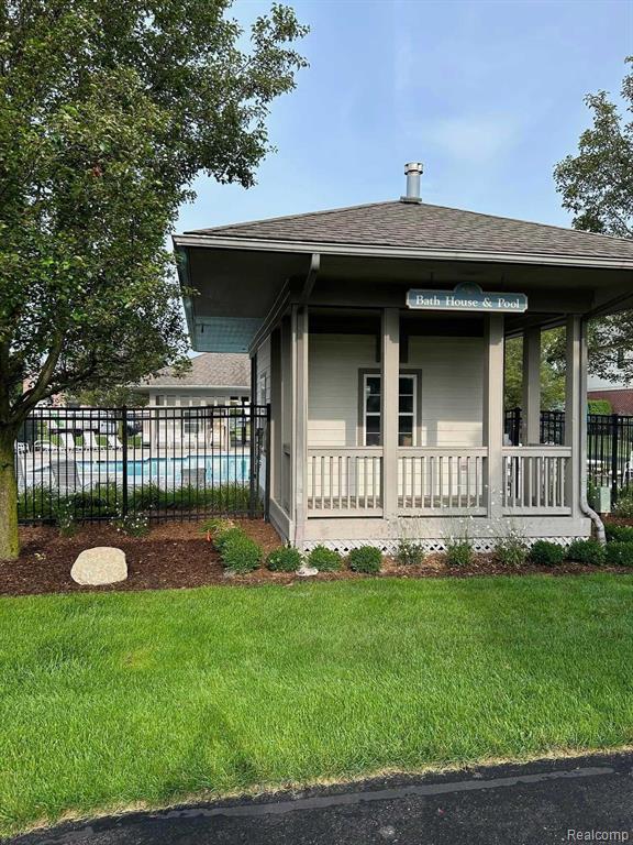 48548 Fairmont Drive