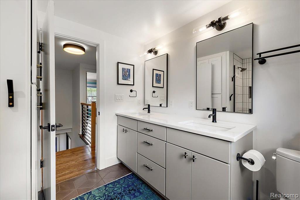 7174 Glengrove Drive