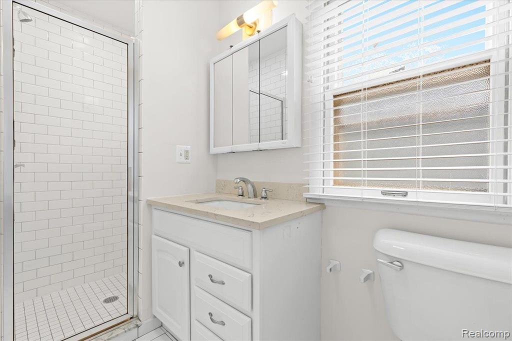 1428 Larkmoor Boulevard