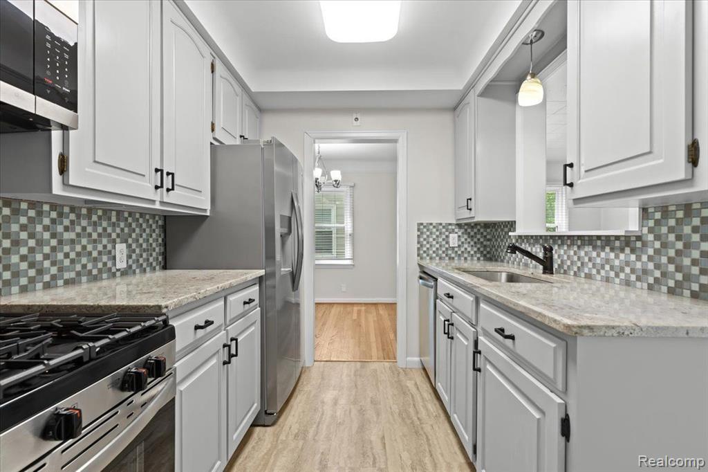 1428 Larkmoor Boulevard