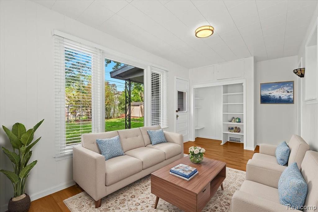 1428 Larkmoor Boulevard