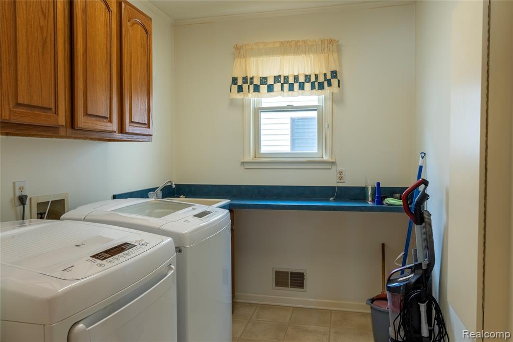 4359 Springbrook Drive