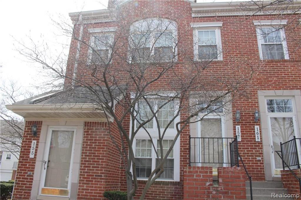 157 W Kenilworth Avenue