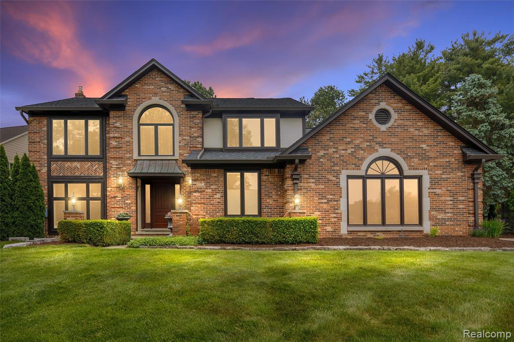 793 Box Canyon Court