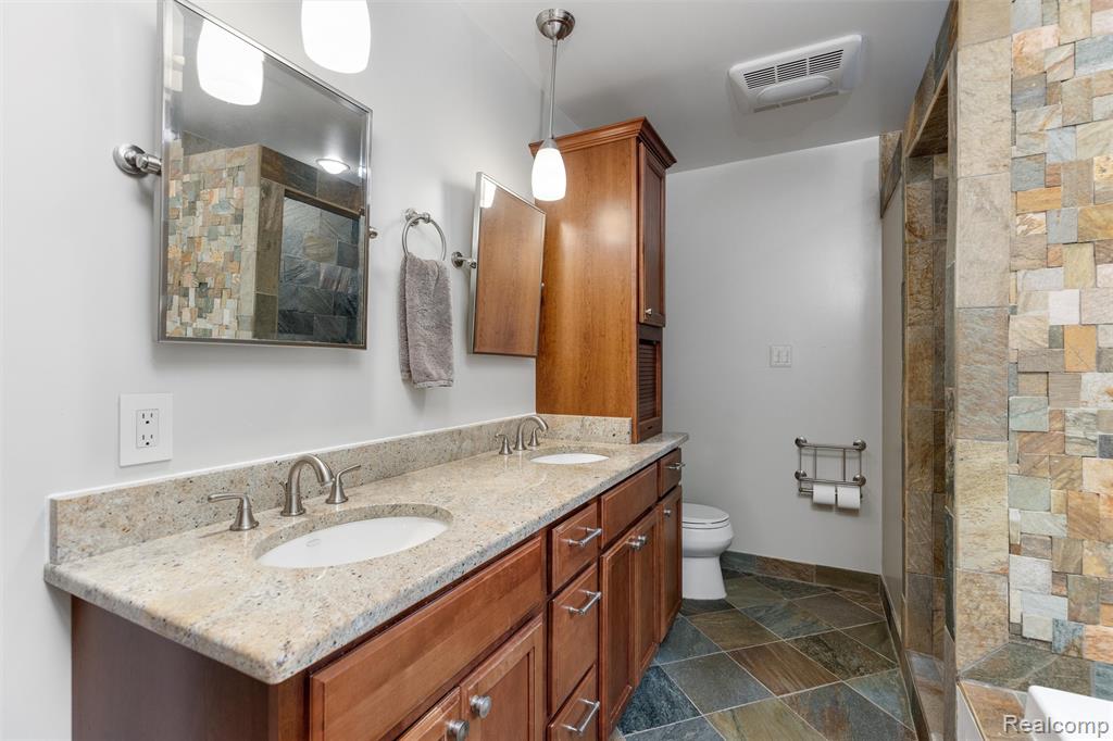 793 Box Canyon Court