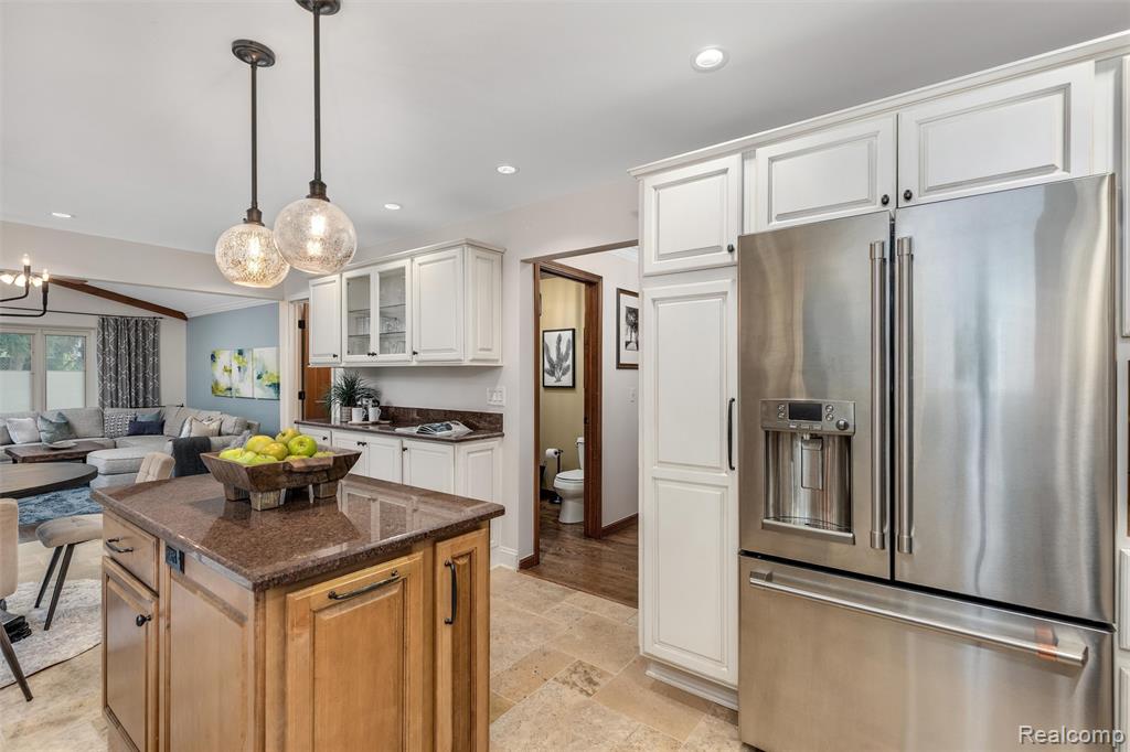 793 Box Canyon Court