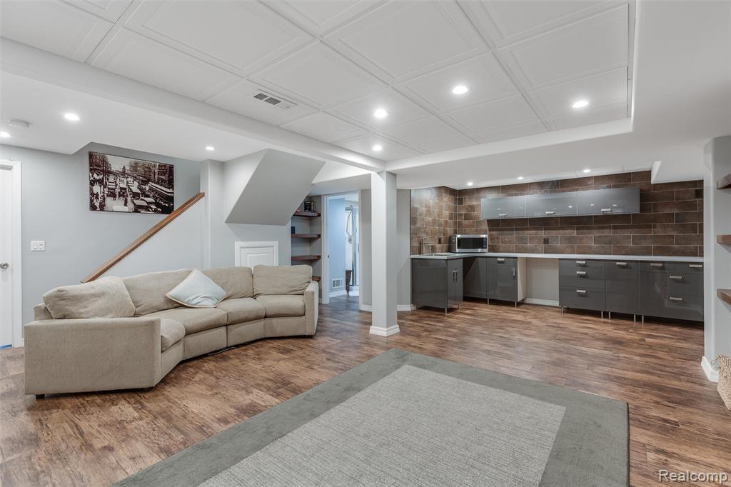 793 Box Canyon Court