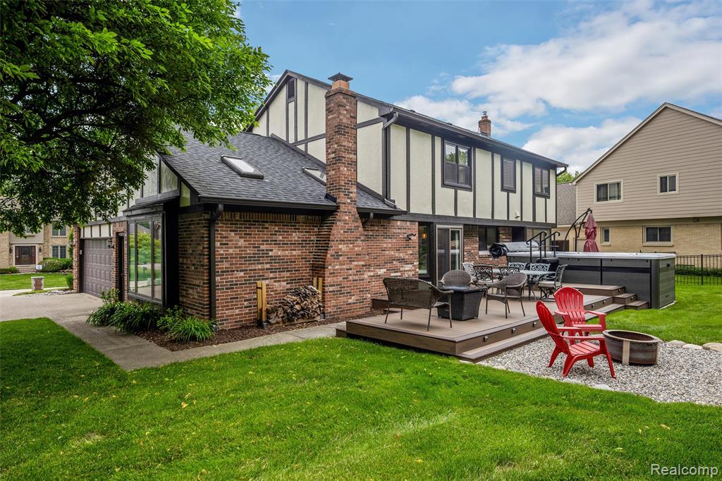 793 Box Canyon Court