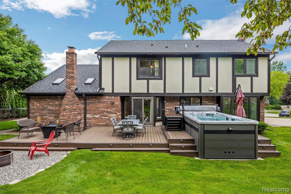 793 Box Canyon Court