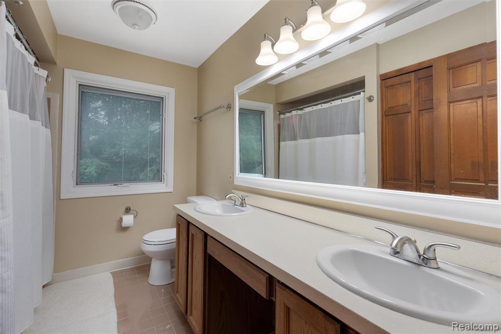 793 Box Canyon Court