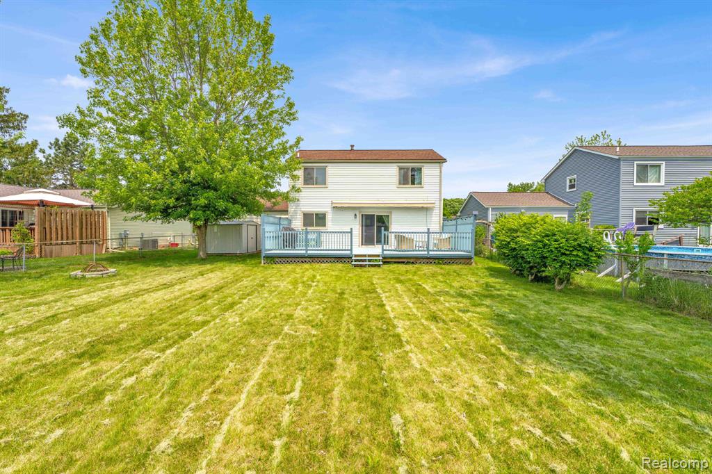 43819 Fredericksburg Street