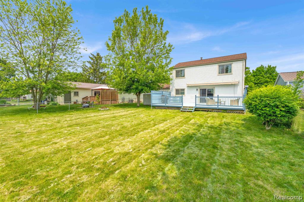 43819 Fredericksburg Street