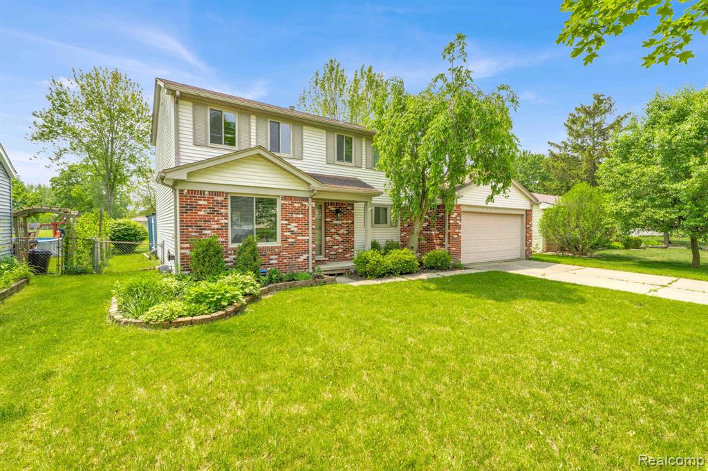 43819 Fredericksburg Street