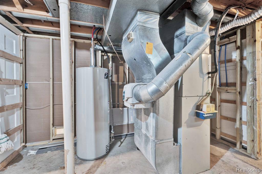 43819 Fredericksburg Street