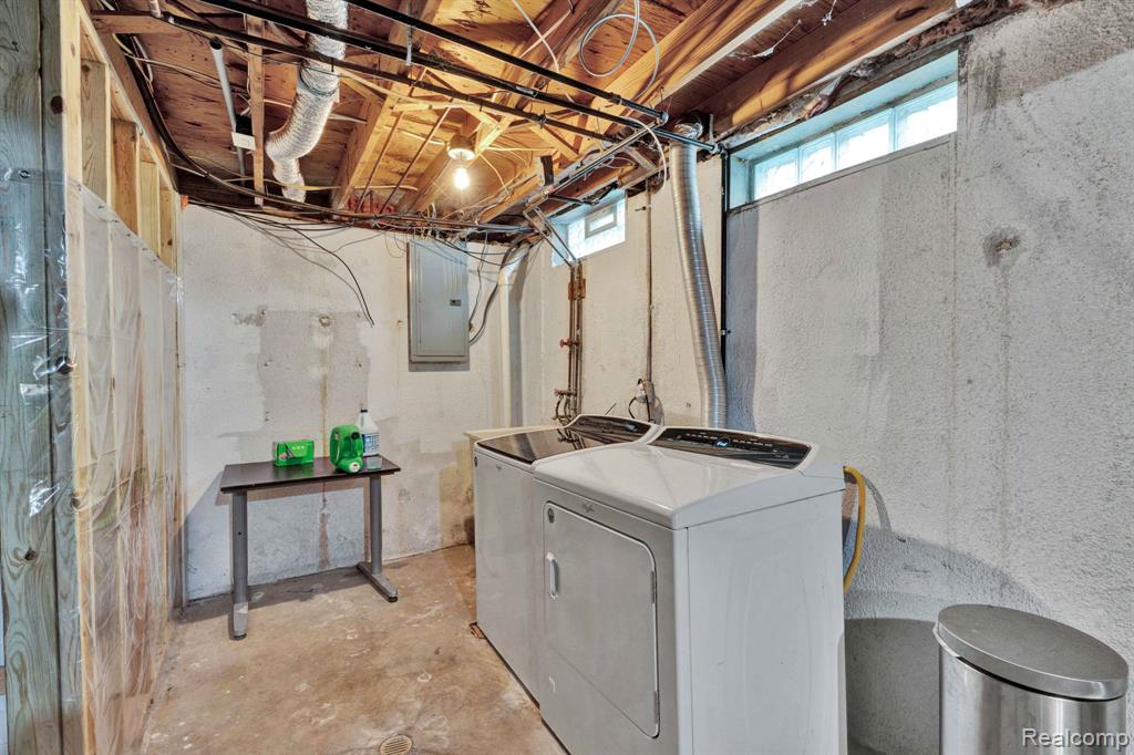 43819 Fredericksburg Street