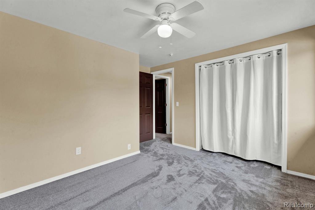 43819 Fredericksburg Street