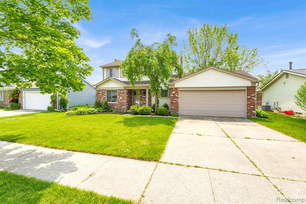 43819 Fredericksburg Street