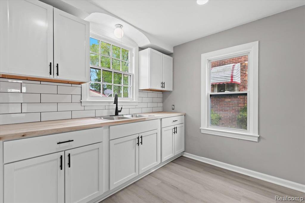 8897 Hartwell Street