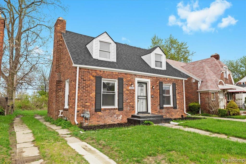 8897 Hartwell Street