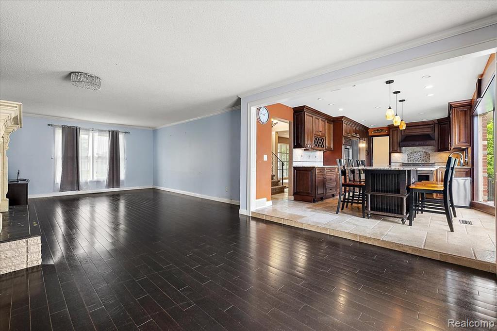 3129 Sandy Creek Drive