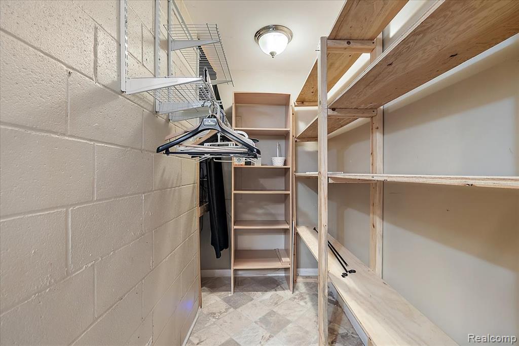 3129 Sandy Creek Drive