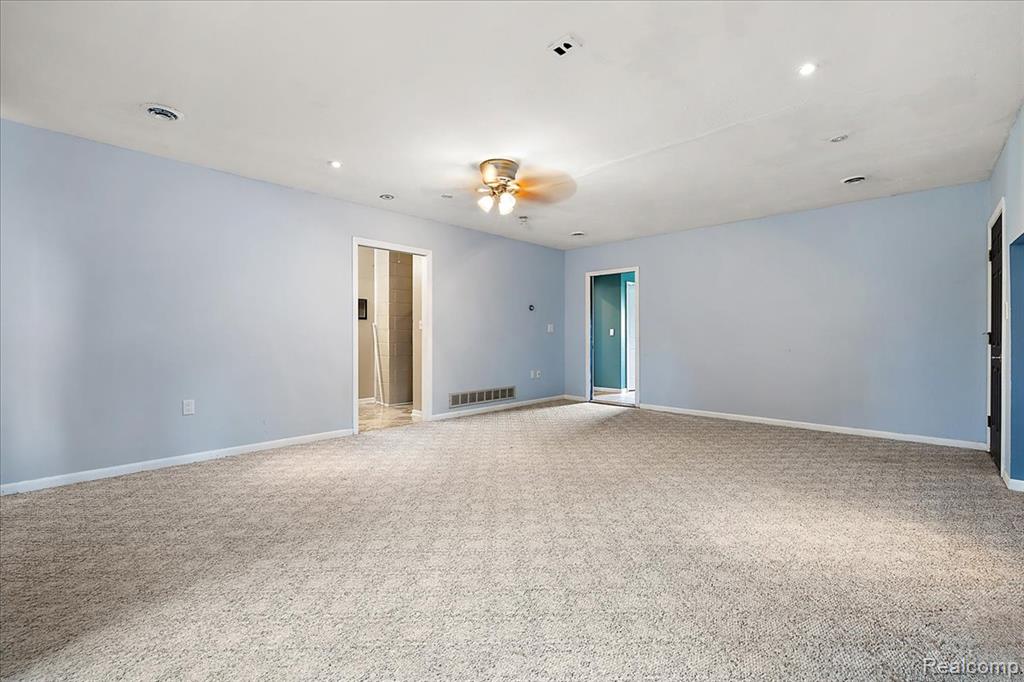 3129 Sandy Creek Drive