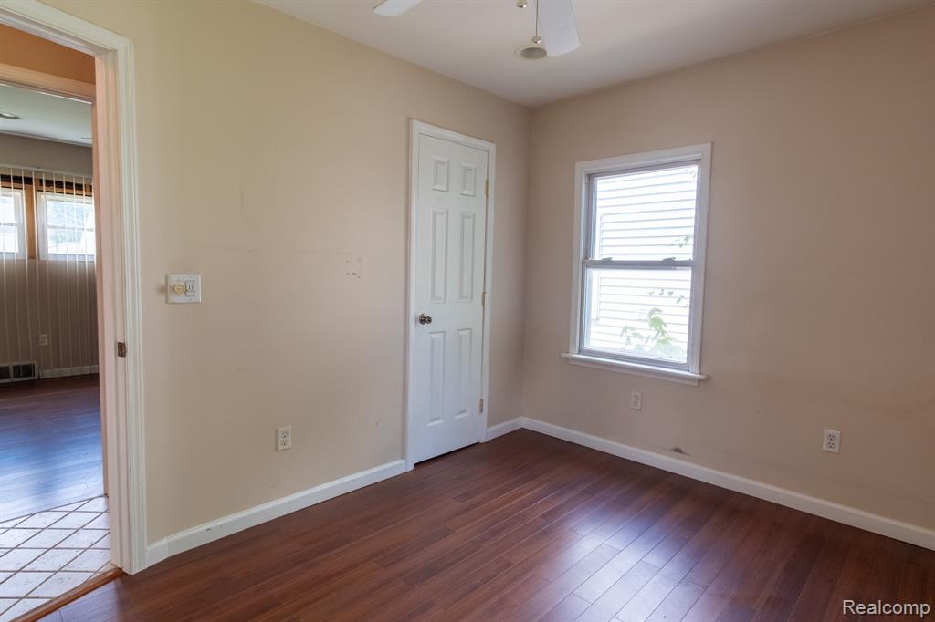 623 E Brockton Avenue