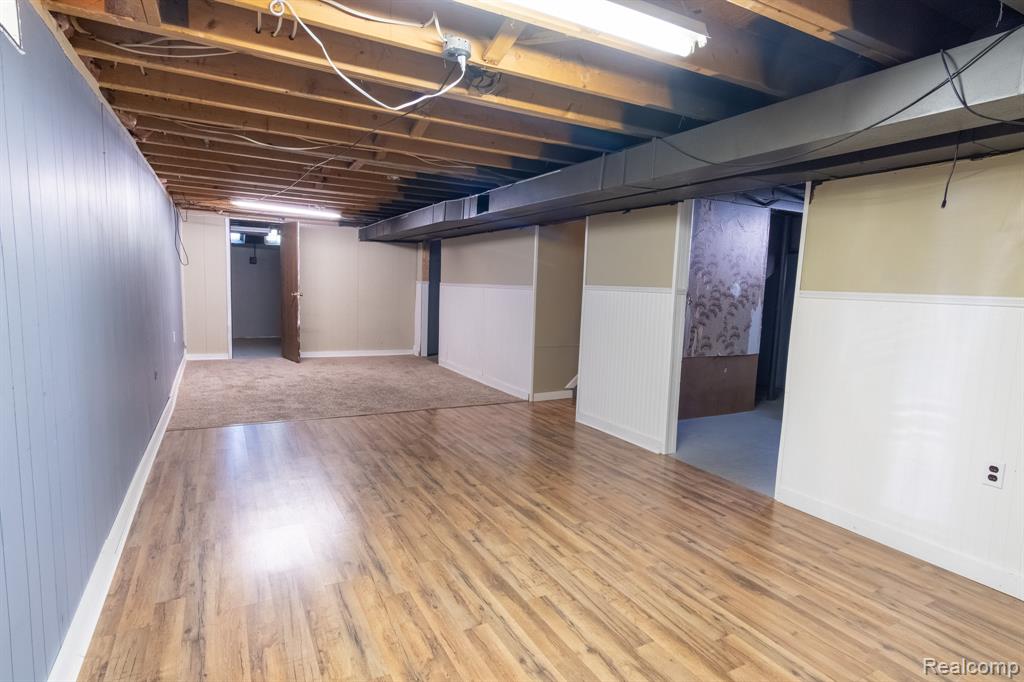 21806 Trombly Street