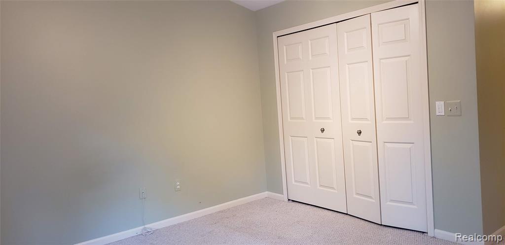 28292 Carlton Way Drive