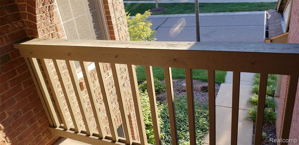 28292 Carlton Way Drive